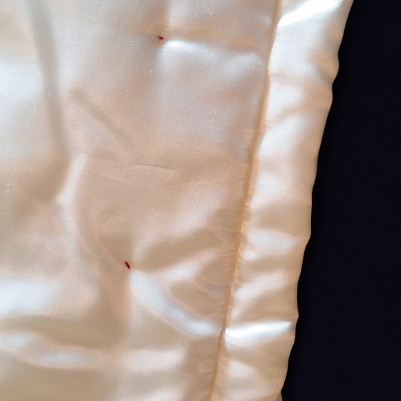 Handmade Quilt With Fans - Picture 5 of 5